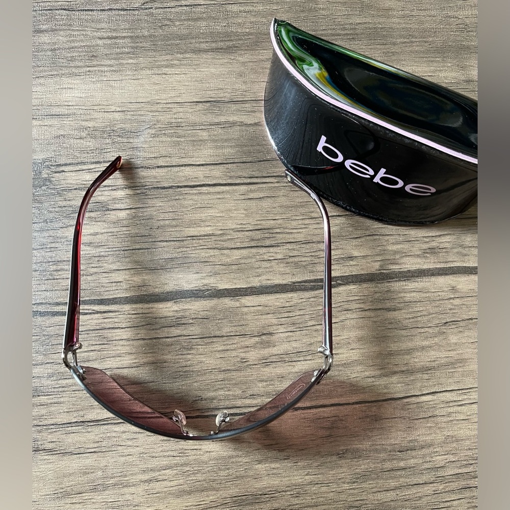 EUC: Bebe BB7012 125 Amethyst Frame Gradient Lens Affectionate Shield Sunglasses